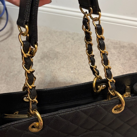 Chanel Grand Shopping Tote - Picture 13 of 17